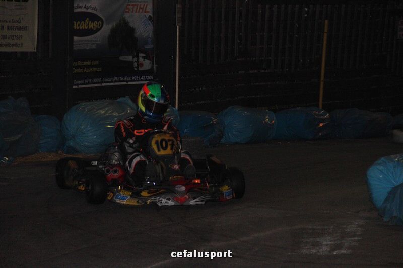 111120 sport2 496_tn.jpg